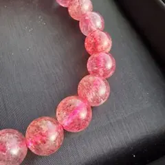 可愛らしい色合い♡ストロベリークオーツ ブレスレット
