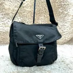 2025年最新】プラダ メッセンジャーの人気アイテム - メルカリ