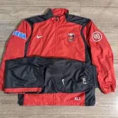 浦和レッズ 黄色ジャージ上下セット L - メルカリ