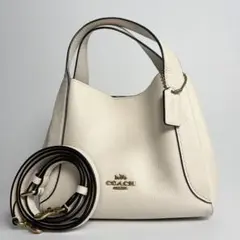 COACH　2way　 ホーボー　ショルダーバッグ ハーフムーン　 アイボリー COACH 2way ホーボー ワンショルダーバッグ ハーレー ハーフムーン