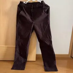 ストレッチスリムテーパードパンツ