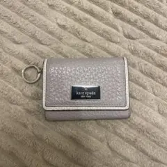kate spade new york 二つ折り財布 キーリング付