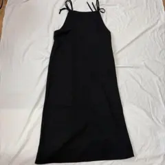 キャミワンピース　ブラック　調節可能　ダブルストラップ　Ｉライン