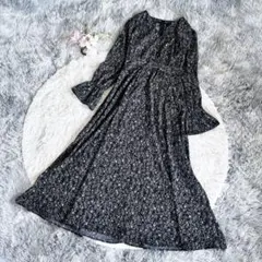 【FRAY I.D】小花柄ロングワンピース F 黒 美品 デート服 Aライン