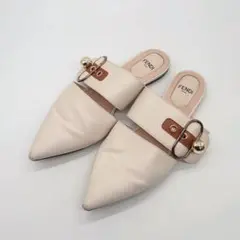 FENDI レディース レザー ポインテッドトゥ ミュールのサムネイル