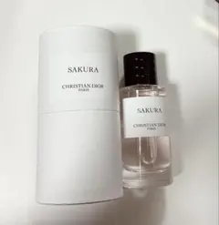 早いもの勝ち！Christian Dior ROSE KABUKI 香水 - メルカリ