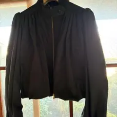 黒いパフスリーブクロップドジャケットクロエのサムネイル