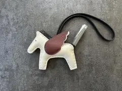 馬のキーホルダー