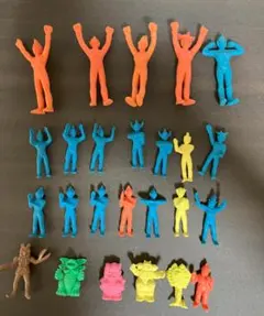ウルトラマン　消しゴムセット 5-10cm
