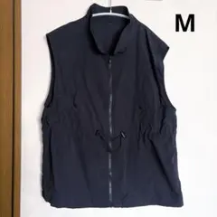 ナイロンベスト　ベスト　レディース　ブラック　黒　美品　しまむら