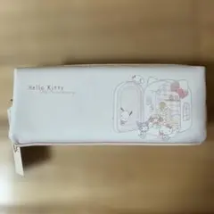 Hello Kittyサンリオ　筆箱
