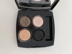 シャネル　アイシャドウ