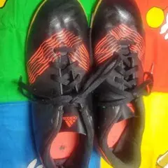 アディダスadidasフットサル　24センチ