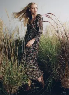 新品☆ZARA ザラ 小花柄アシンメトリーミディ丈ワンピース