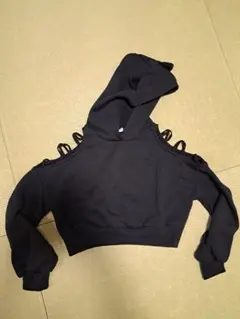 ★週末限定値下げ中★SHEIN ブラッククロップドパーカー 12-13Y