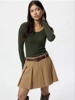 オリーブグリーン ブラトップ極暖ヒートテック