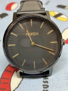 ［電池交換済み］NIXON ブラックレザー アナログ腕時計