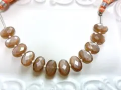 ピーチムーンストーン オーバル ファセットカット
