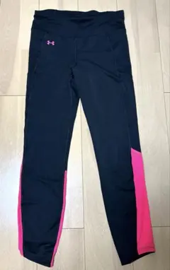 Under Armour ブラック/ピンク タイツ