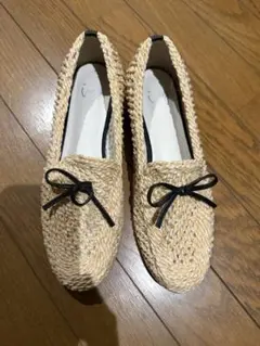 ing イング 編み込み フラットシューズ 24cm ラフィア　リボンのサムネイル