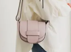アーバンリサーチ ショルダーバッグ フラップデザイン ピンク 牛床革