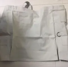 フェリシモ　ショートエプロン　日本製　ベージュ　新品未使用のサムネイル