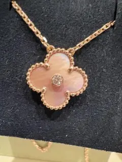 ホリデー ネックレス