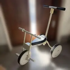 無印良品 三輪車 ホワイト 舵取り棒付き - メルカリ