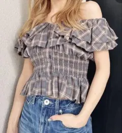 GYDA チェック柄 オフショルダートップスのサムネイル