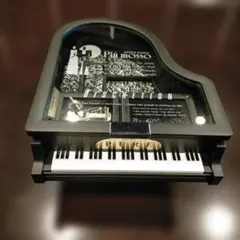 Mezzo Piano Piu mosso ピアノ型 アクセサリーケースのサムネイル