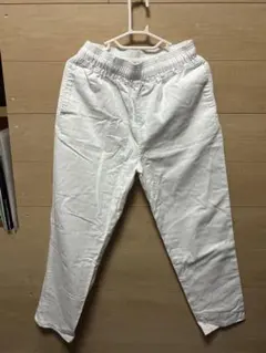 ホワイト Mサイズ チノパン