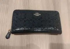 コーチ COACH　財布（パテント エナメル 長財布）