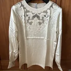 ピュアシルクブラウス　新品　③
