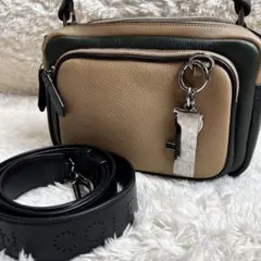コールハーン　ハンド　ショルダーバッグ　2way エッセンシャル　クロスボディ