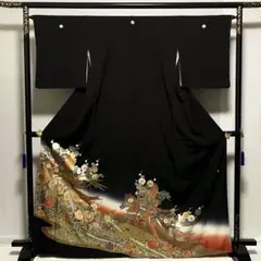 M329＋　D781 黒留袖　鳳凰　花模様　金彩　正絹　着物　袷　極美品