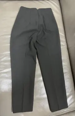 ハイウェスト スラックス