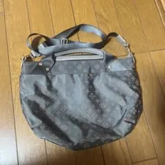 russetショルダーバック