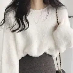 【新品】ニット ホワイト ふわふわ