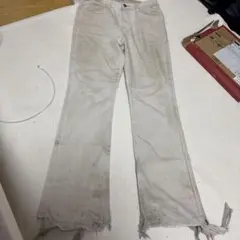 Edwin白デニムツッパリ着用