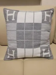 エルメス クッション タッタソール 2024 新作 新品 未使用 HERMES 2025年最新】HERMES クッションカバーの人気アイテム - メルカリ