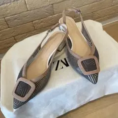 MODE ET JACOMO パンプス バックストラップのサムネイル