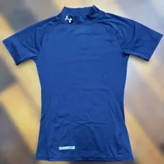 Under Armour heatgear ネイビー 半袖アンダーシャツ YLG