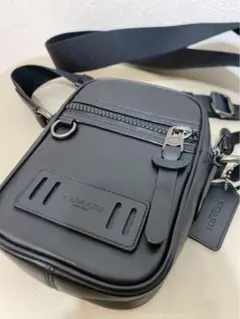 COACH ブラック レザー ショルダーバッグ