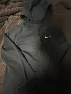 Nike フルジップ ブラック パーカー