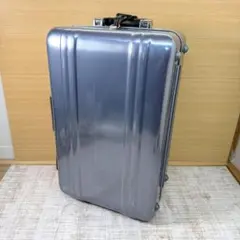 定価495,000円ゼロハリバートン カーボンファイバー キャリーケースUSA