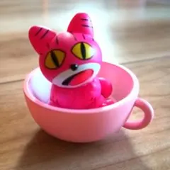 たべっ子どうぶつ ティータイムパーティーフィギュア　ネコちゃん カプセルトイ