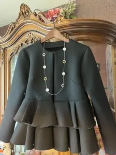 ✩.*˚Deux Amour ドゥーザムールボンディングフリルジャケット✩.*˚