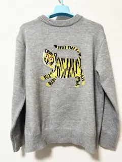 Item thumbnail for item f6681260-bf64-49ce-bce1-d35fffc0274d