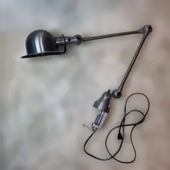 Item thumbnail for item fea9b28c-7430-4ec7-8f18-e308ee50eb72