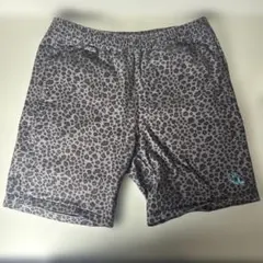 B*N様 サンタクルーズ ハーフパンツ グレー ヒョウ柄のサムネイル